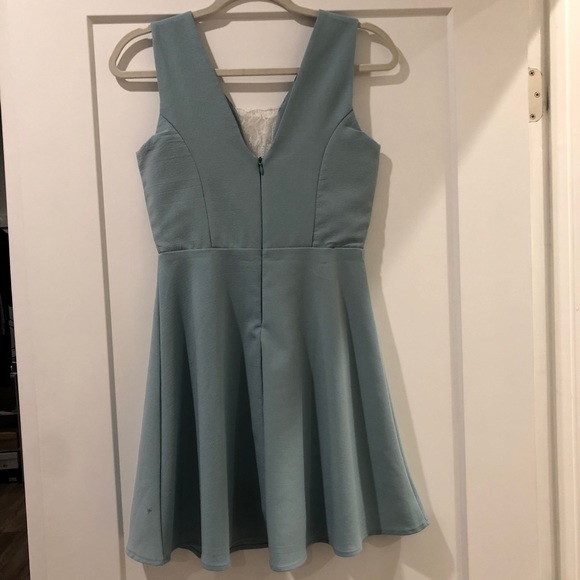 Fit and Flare Powder Blue Dress with Lace Size S - Picture 5 of 8